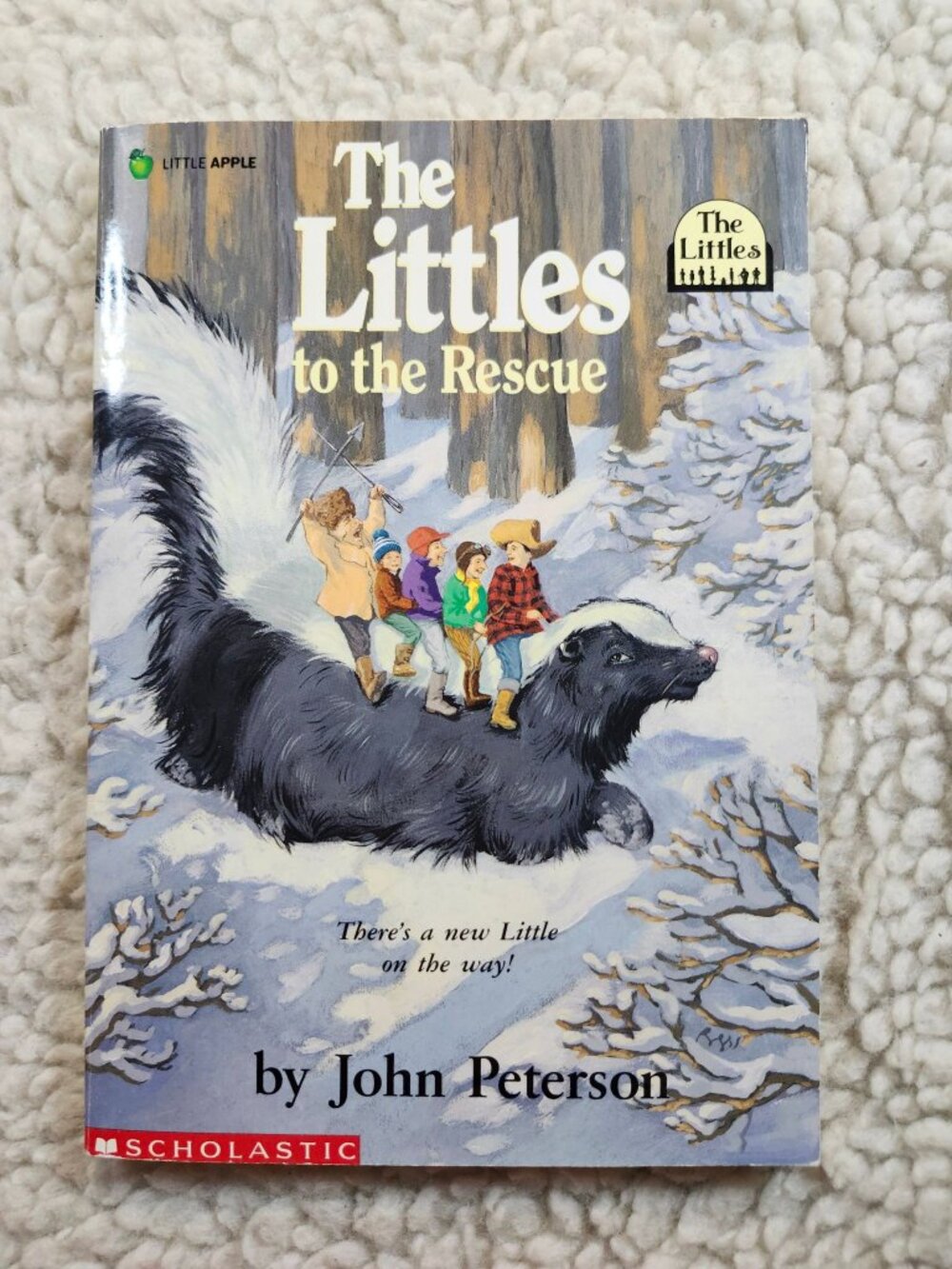 The Littles to the Rescue John Peterson Paperback Scholastic Little Apple Kids